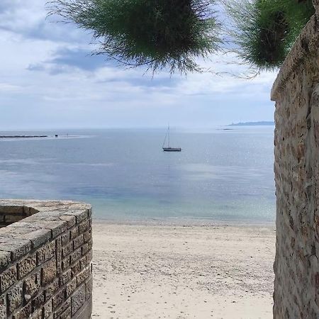 Chez Louisette Centre Ville Et Plages A Pied! Concarneau Extérieur photo